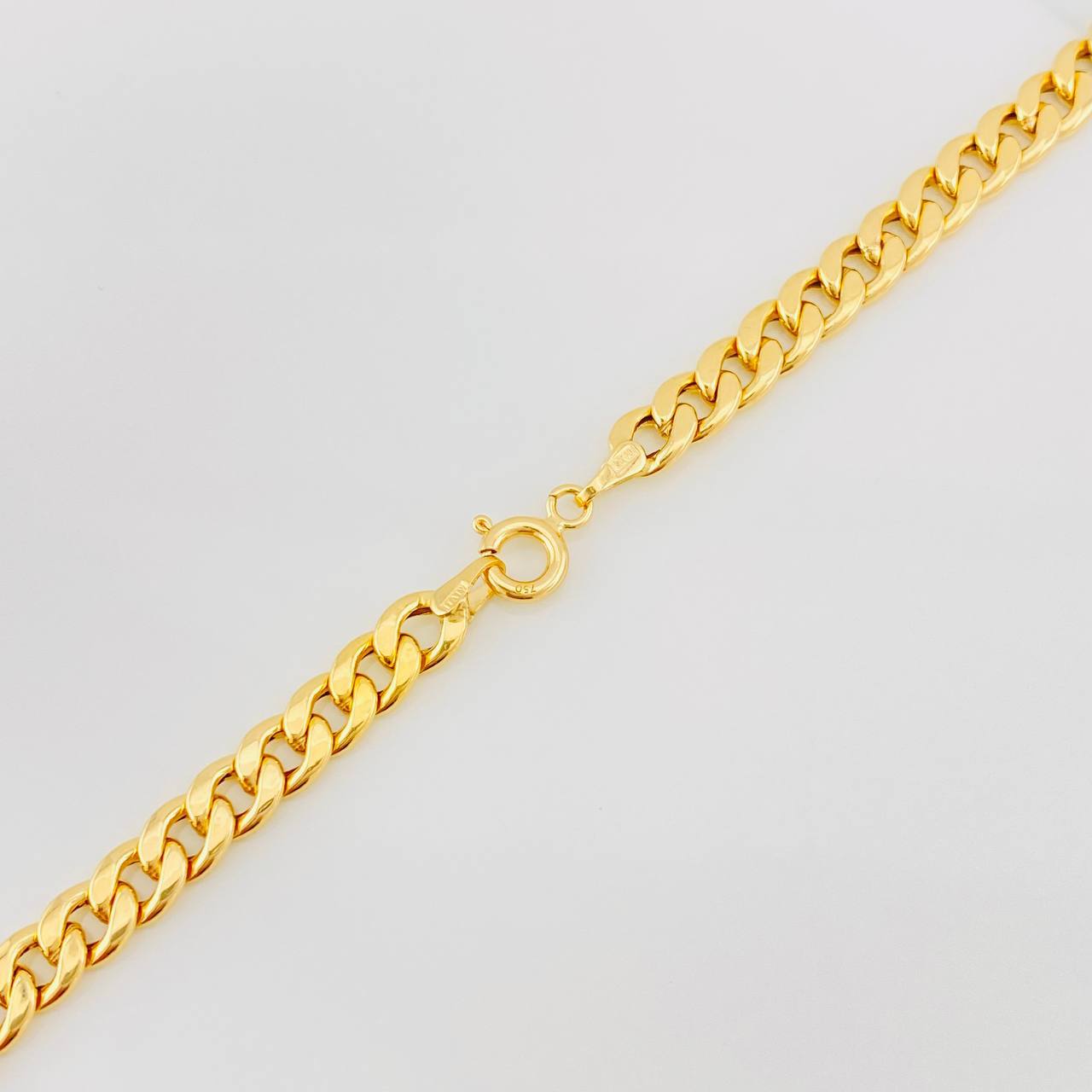 Cadena Cubana 8.1g / 28 in / 5.27mm Oro Amarillo 18K