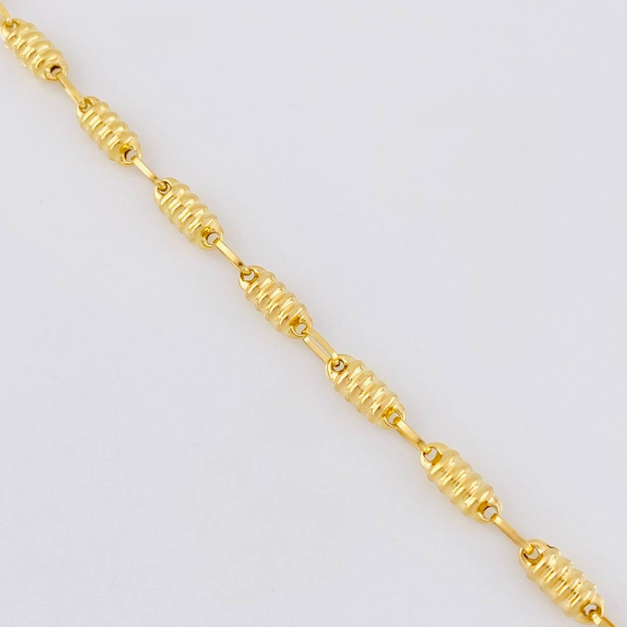 Cadena Rustica Barril Rayado 7.4g / 20 in / 3.2mm Oro Amarillo 18K