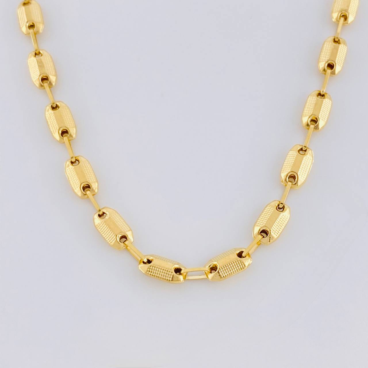 Cadena Rustica Punteada 9.2g / 20 in / 4.3mm Oro Amarillo 18K