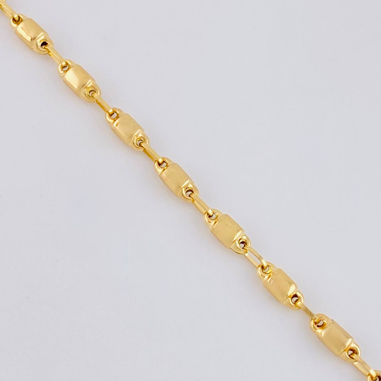Cadena Rustica Barril 7.3g / 20 in / 3.2mm Oro Amarillo 18K