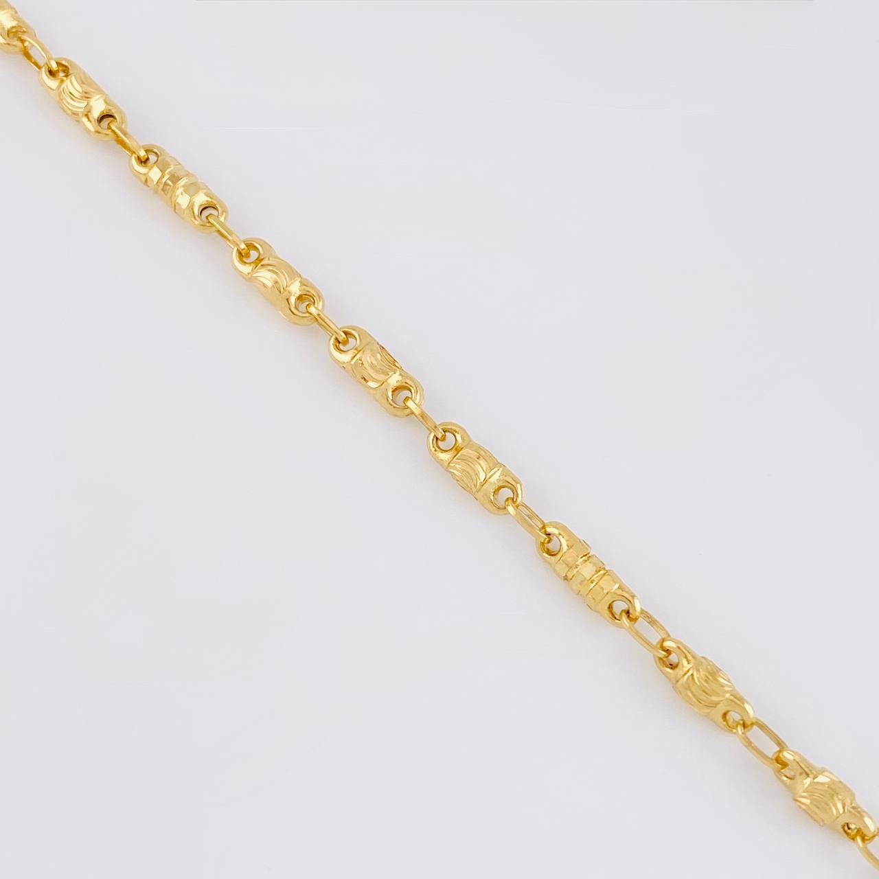 Tobillera Rustico Barril Diamantado 6.95g / 10 in / 3.2mm Oro Amarillo 18K