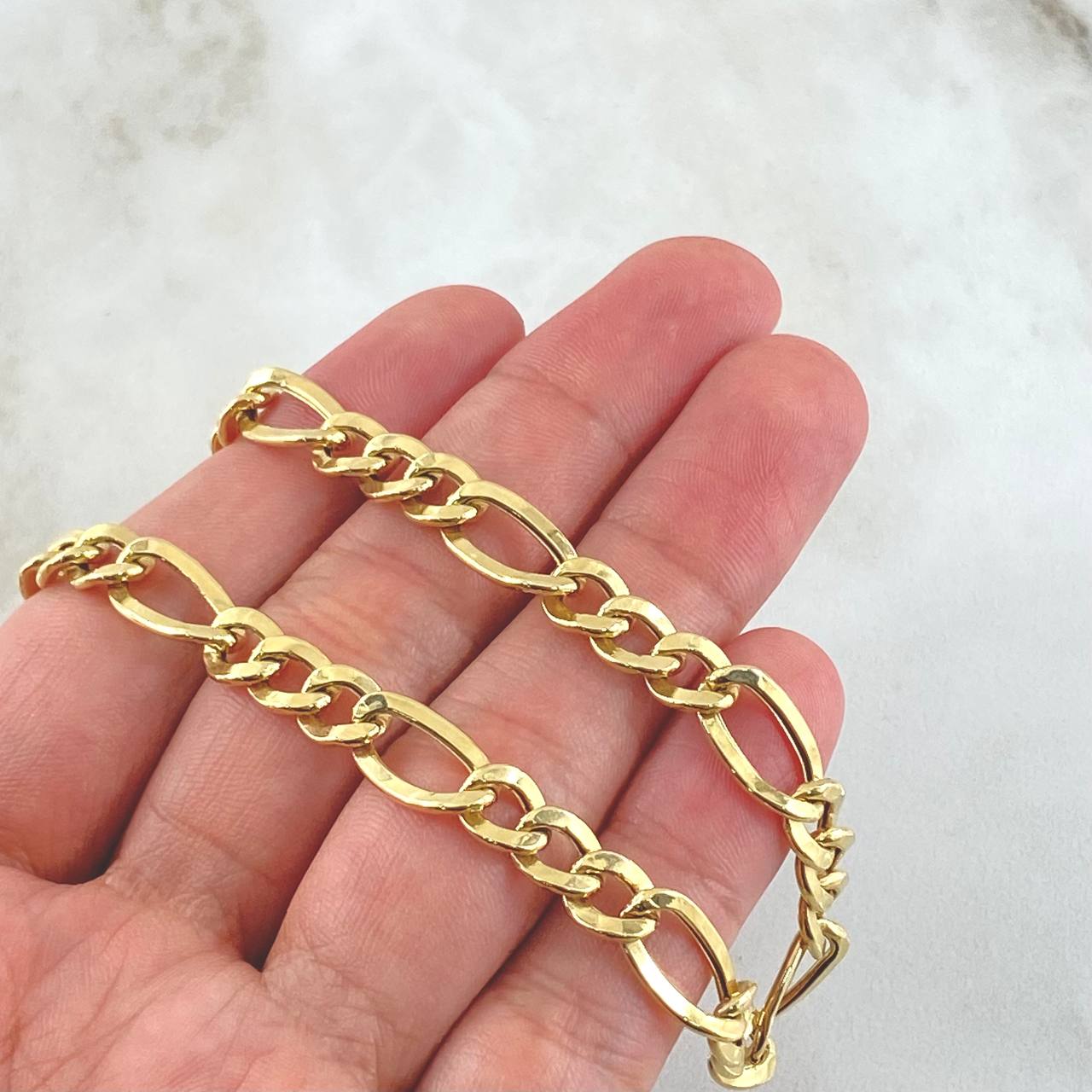 Figaro Chain 18.25gr / 23.6in / 18K Gold +1$