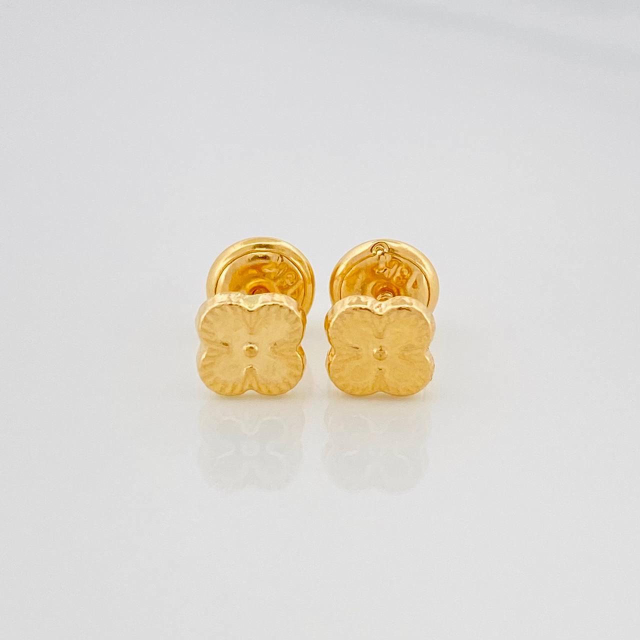 Topos Trebol 0.8 g / in / 5 mm Oro Amarillo 18K