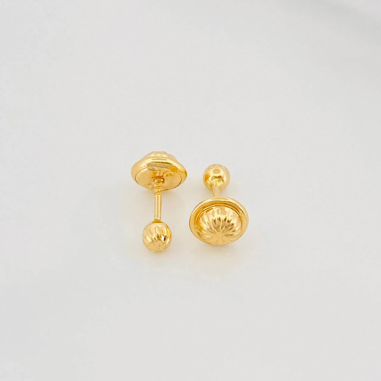 Topos Bola Diamantada 0.45 g / in / 3 mm Oro Amarillo 18K