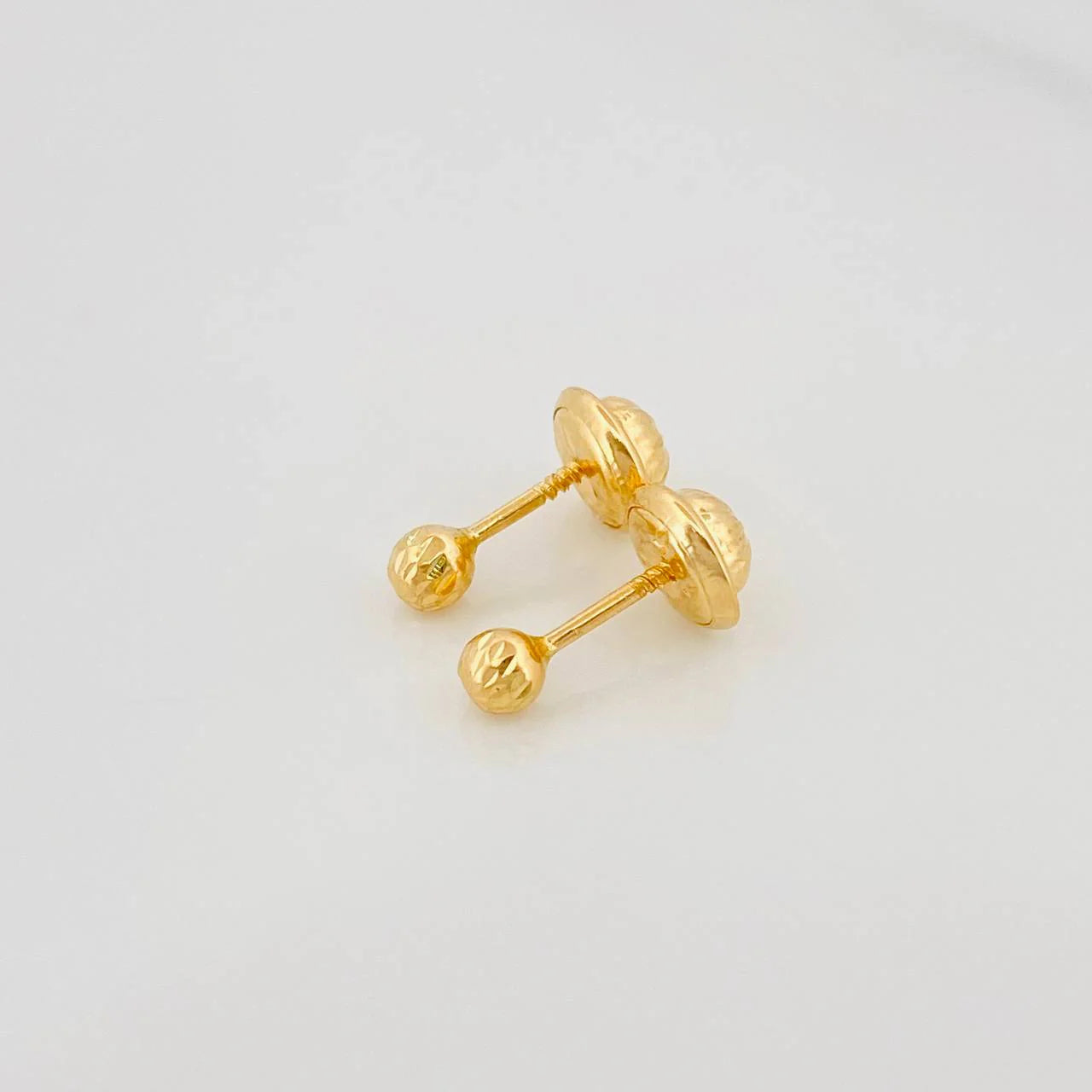 Topos Bola Diamantada 0.45 g / in / 3 mm Oro Amarillo 18K