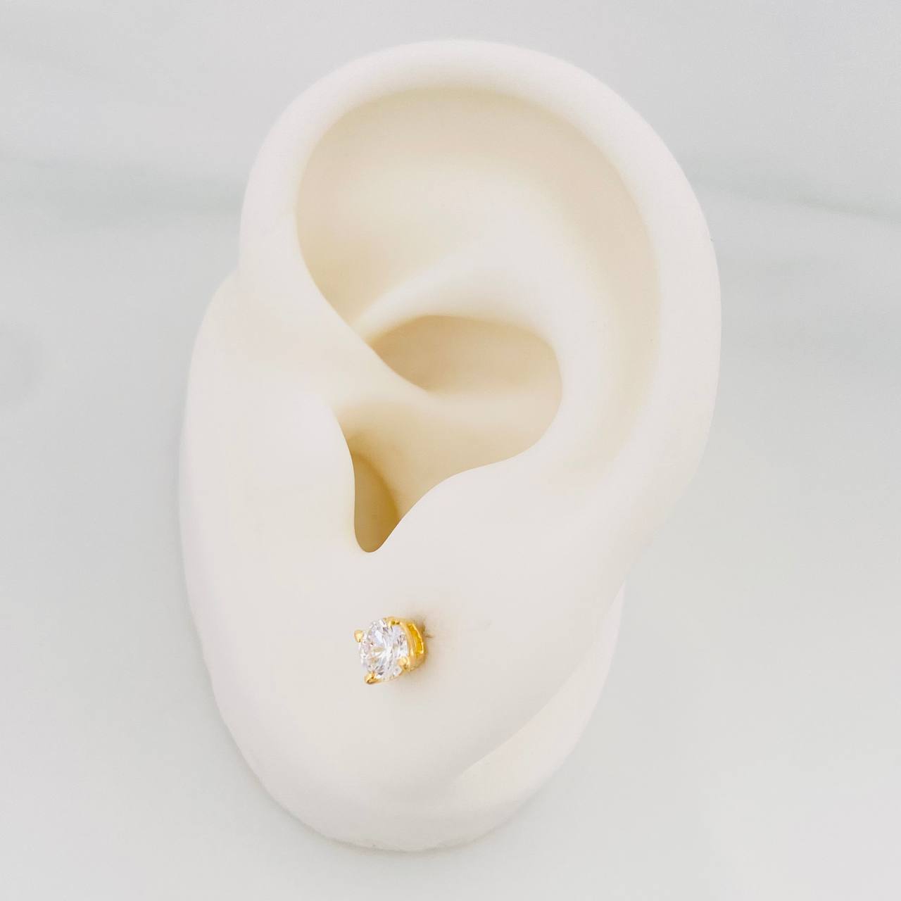 Topos Cuatro Garra 1 g / in / 3 mm Oro Amarillo 18K