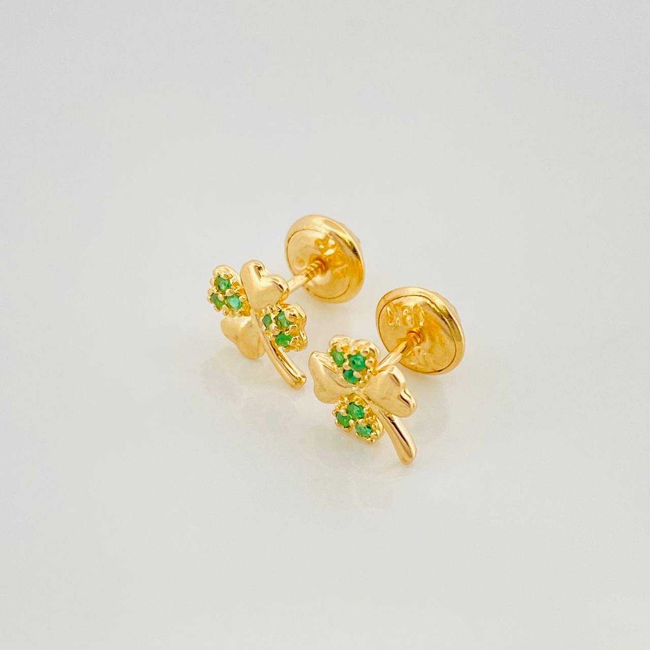 Topos Trebol Cuatro Hojas 1.05 g / in / 5 mm Oro Amarillo 18K