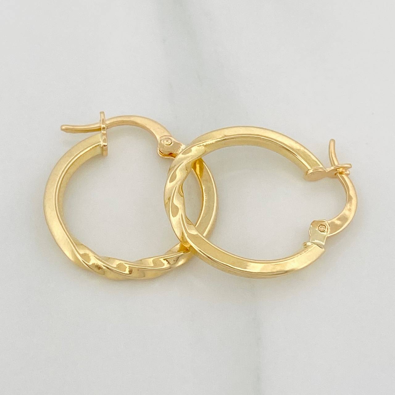 Candongas Kati 1.35 g / 3/4 in Oro Amarillo 18K