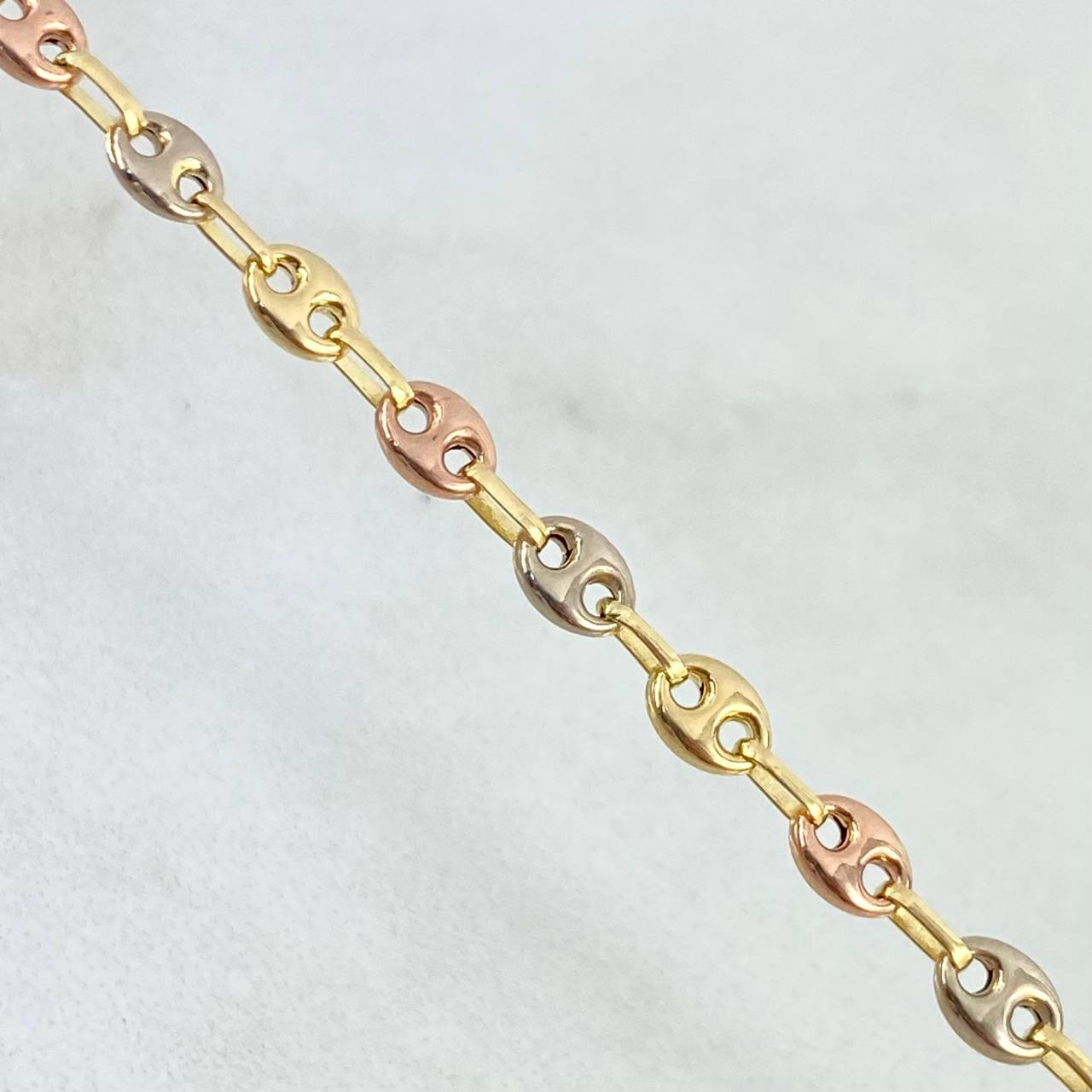 GC Chain 7.7gr / 65cm / 3.2mm Polished Tres Oros 18K ©