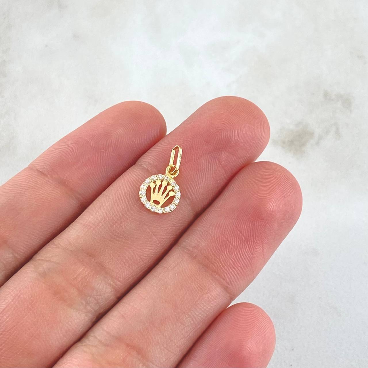 Pendant Circle Crown RX 0.35gr / 1.3cm / White Zircons 18K Yellow Gold ©