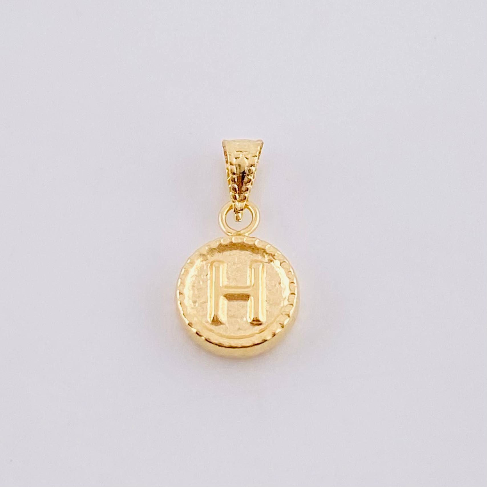 Pendant Matte Letter H Bordered 0.4g / 1/2 in Yellow Gold 18K