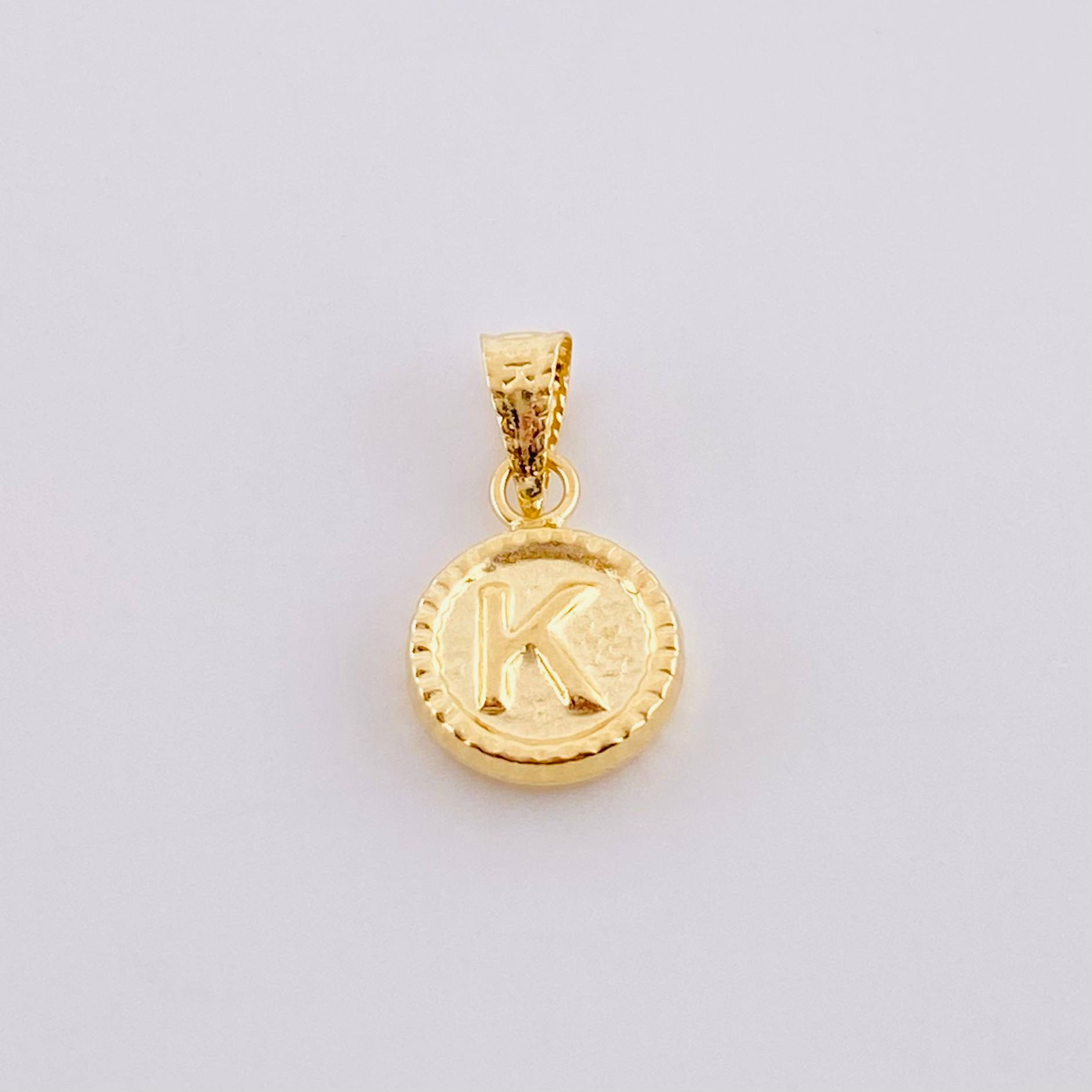 Pendant Matte Letter K Bordered 0.4g / 1/2 in 18K Yellow Gold