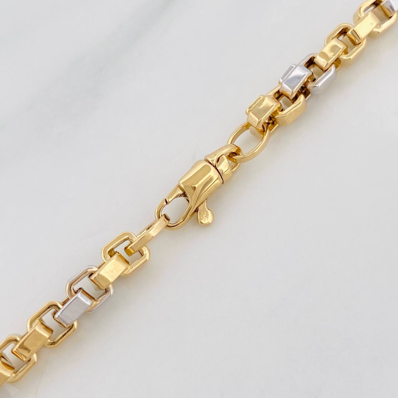 Venetian Chain Square 16.6g / 24 in / 4.5mm Two-Tone Yellow White 18K Gold