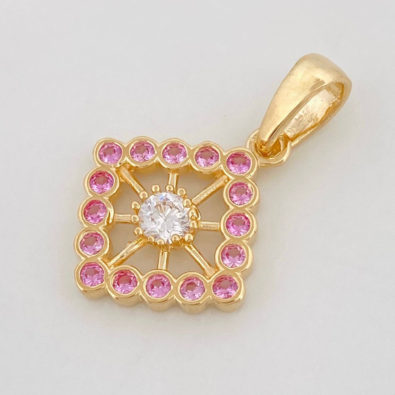 Pendant Rhombus 2.95g / 1 in 18K Yellow Gold