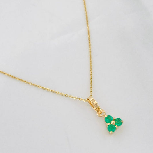 Set Cadena Aro Seguido + Dije Flor Esmeralda 0.6pts / 1.3g / 20 in Oro Amarillo 18K