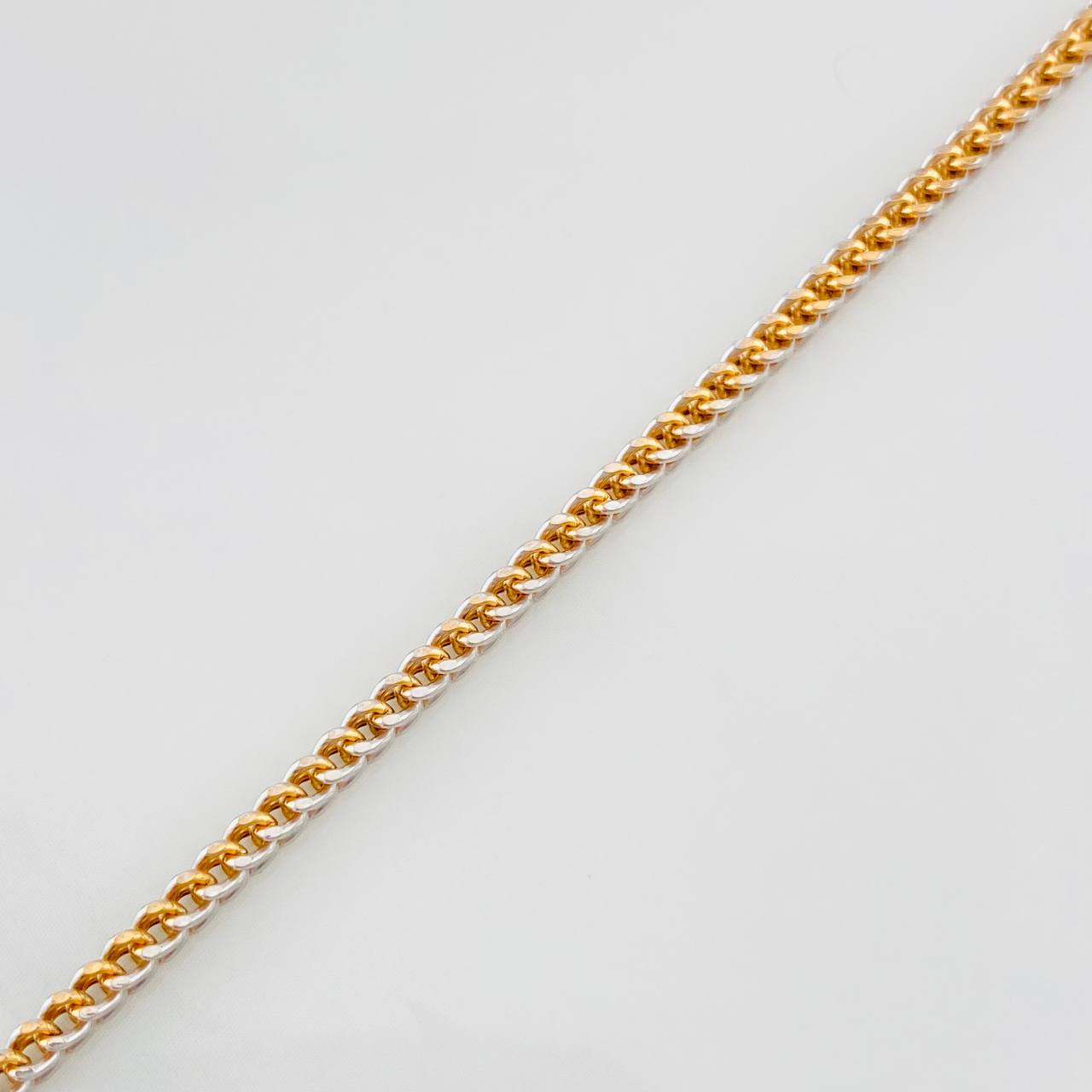 Franco Bracelet 3.4g / 7 3/4 in / 2.23mm Two-Tone White and Rose Gold 18K