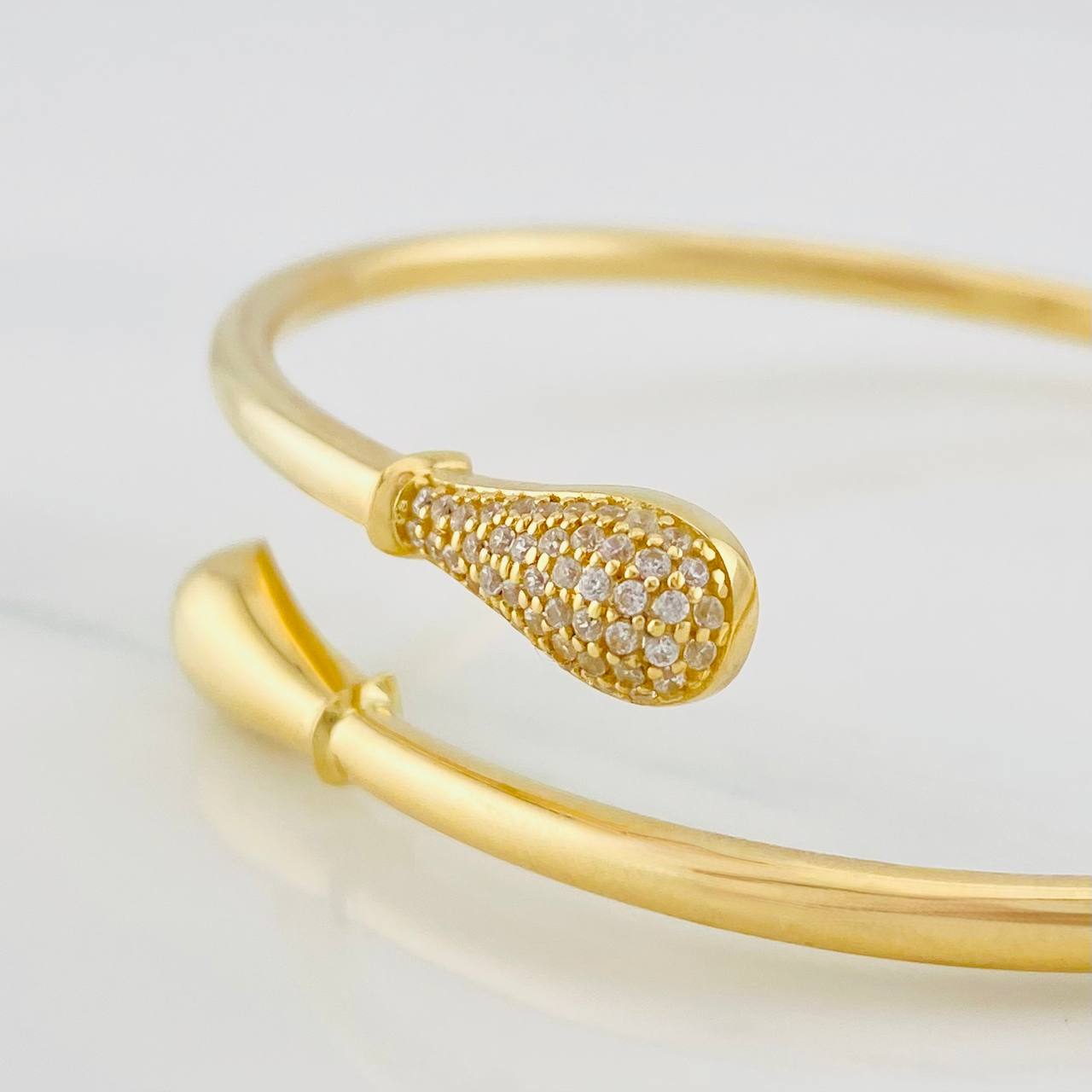 Pulso Aro Gotas 10.95g / 7 1/2 in / 3mm Oro Amarillo 18K