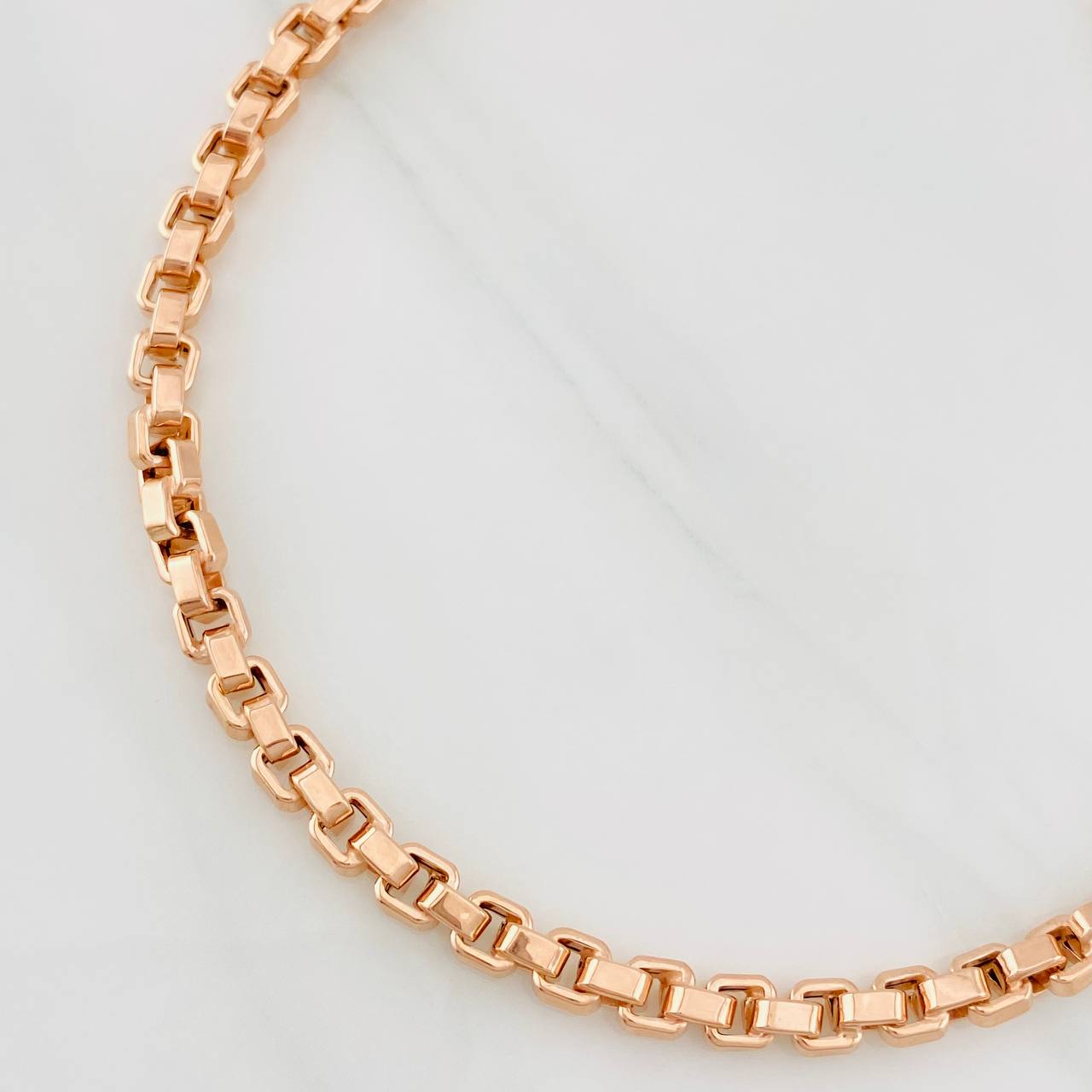 Pulso Veneciano Cuadrado 6.9g / 8 1/2 in / 4.56mm Oro Rosa 18K