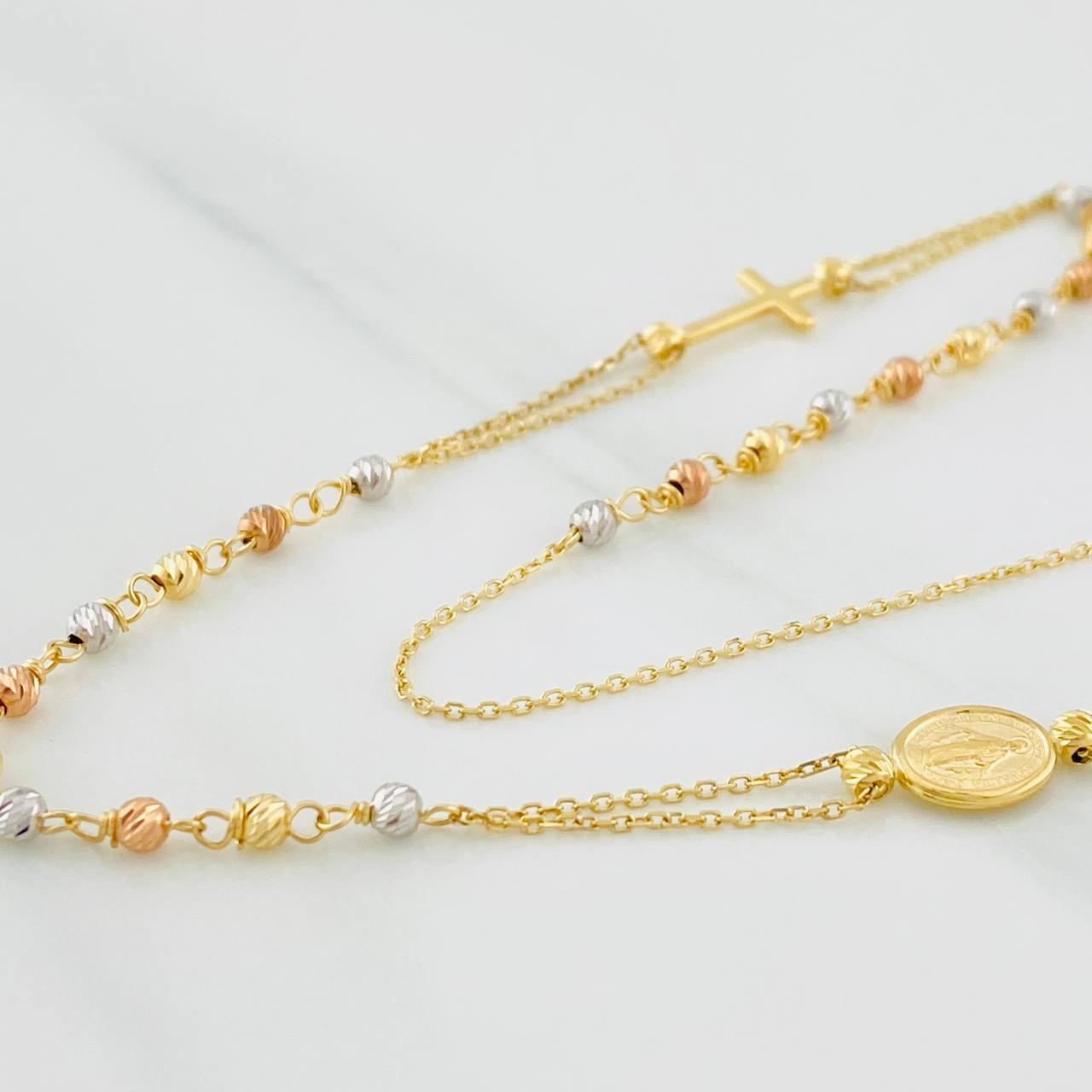 Cadena Denario Virgen Milagrosa 3.85g / 18 in / 0.88mm Tres Oros 18K