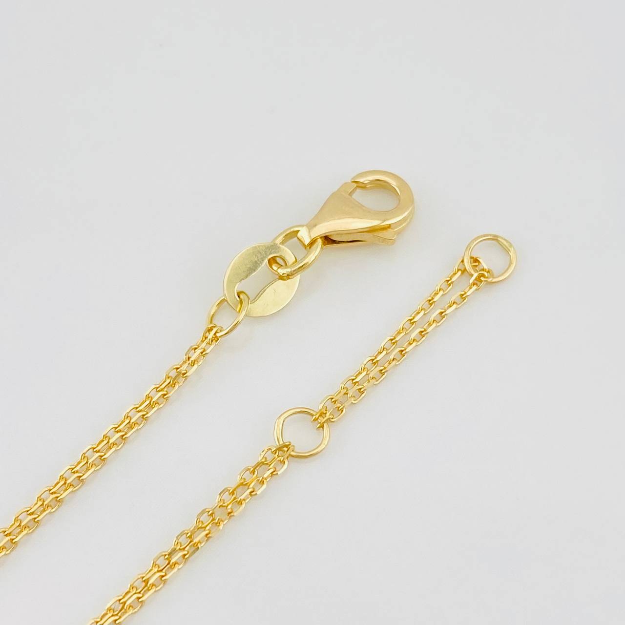 Pulso Modulable Aro Seguido San Benito 1.75g / 7 1/4 in - 6 1/2 in / 0.86mm Oro Amarillo 18K