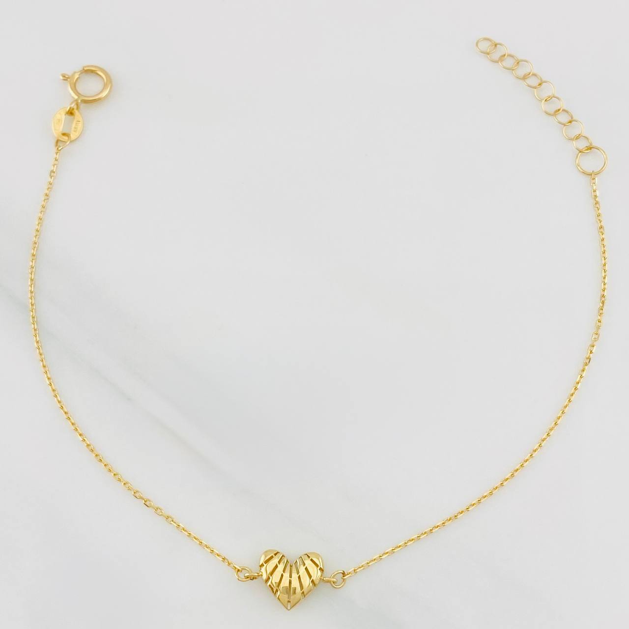 Classic Link Adjustable Bracelet Heart 0.9g / 7 1/2 in - 6 1/2 in / 0.83mm Yellow Gold 18K