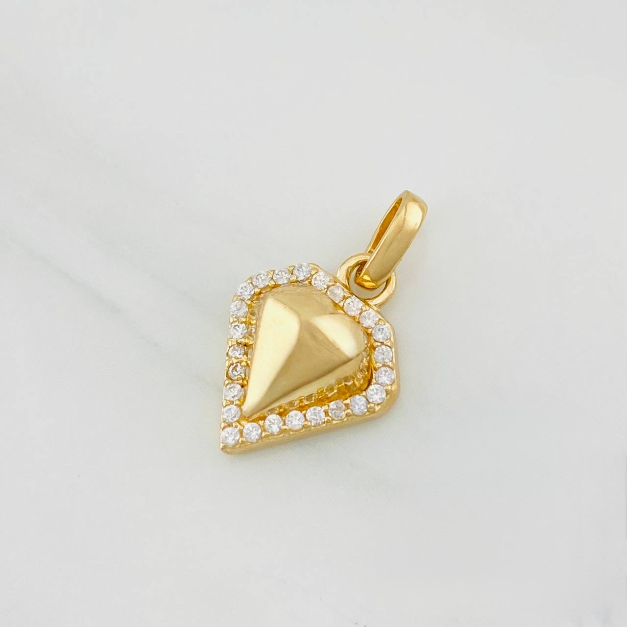 Dije Diamante 1.55g / 3/4 in Oro Amarillo 18K