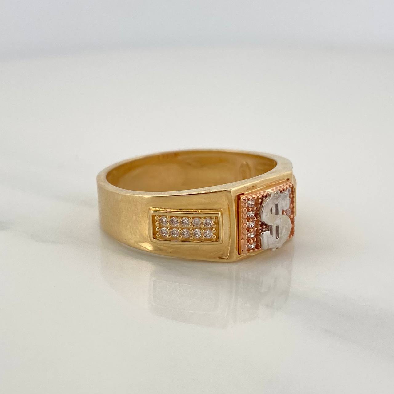Anillo Signo Peso 6.7gr / T10 / Tres Oros 18K $