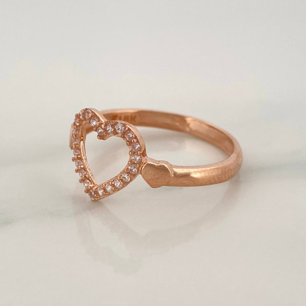 Anillo Corazones 1.65gr / T5 1/4 / Oro Rosa 18K %