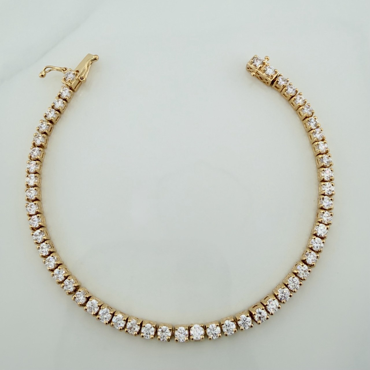 Pulso Tennis 18.5gr / 7 in / 3.2mm Oro Amarillo 18K $