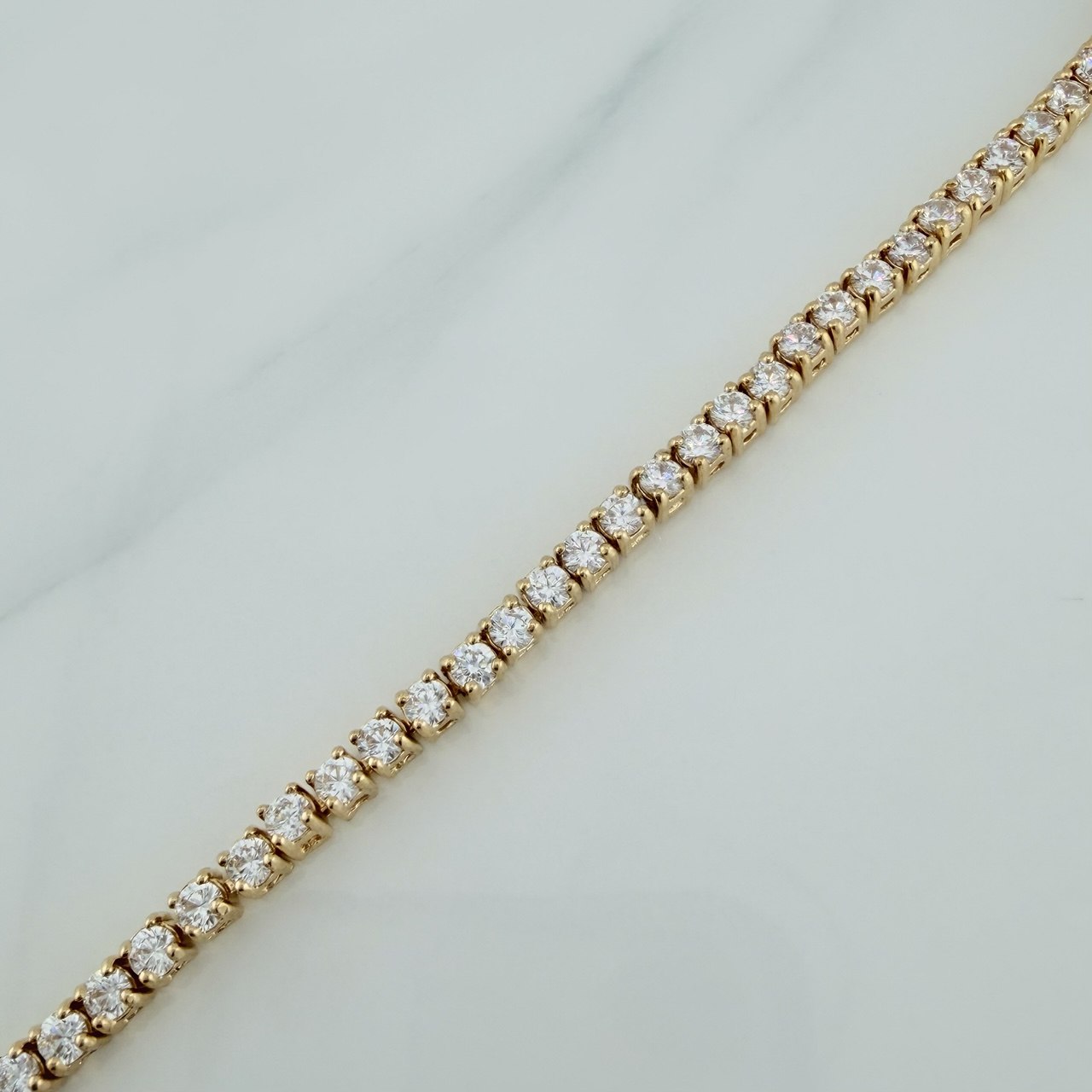 Pulso Tennis 18.5gr / 7 in / 3.2mm Oro Amarillo 18K $