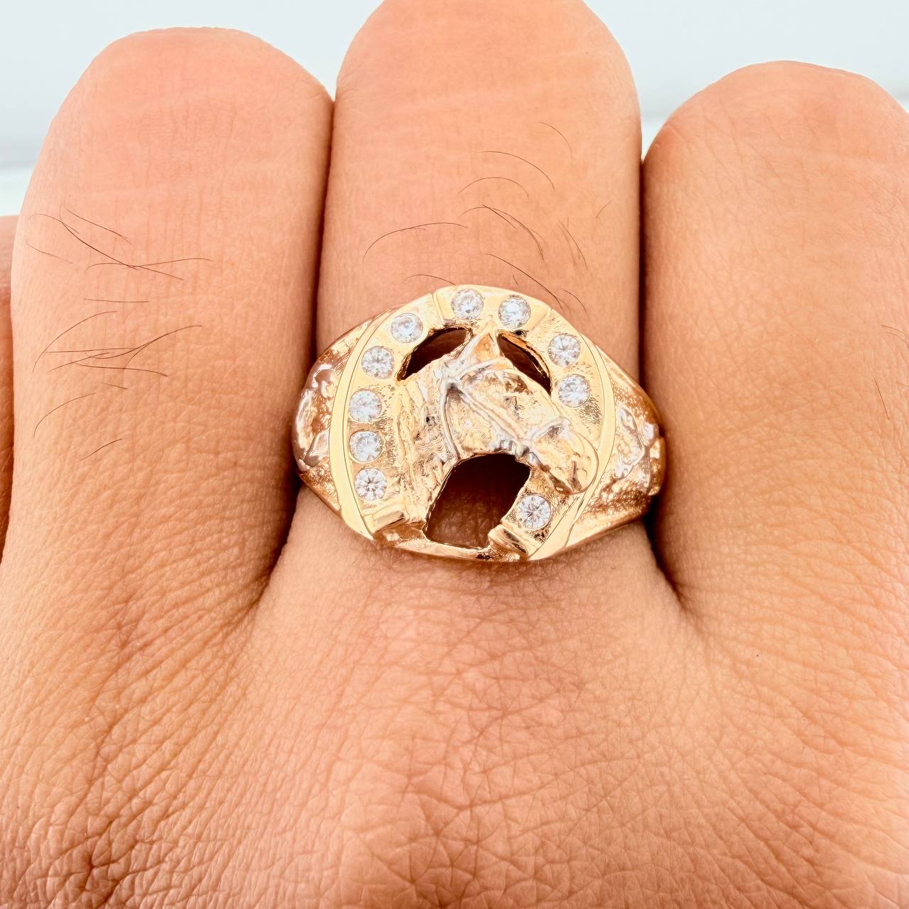 Horse Horseshoe Ring 5.45gr / T8 1/2 / Two Golds Yellow White 18K $