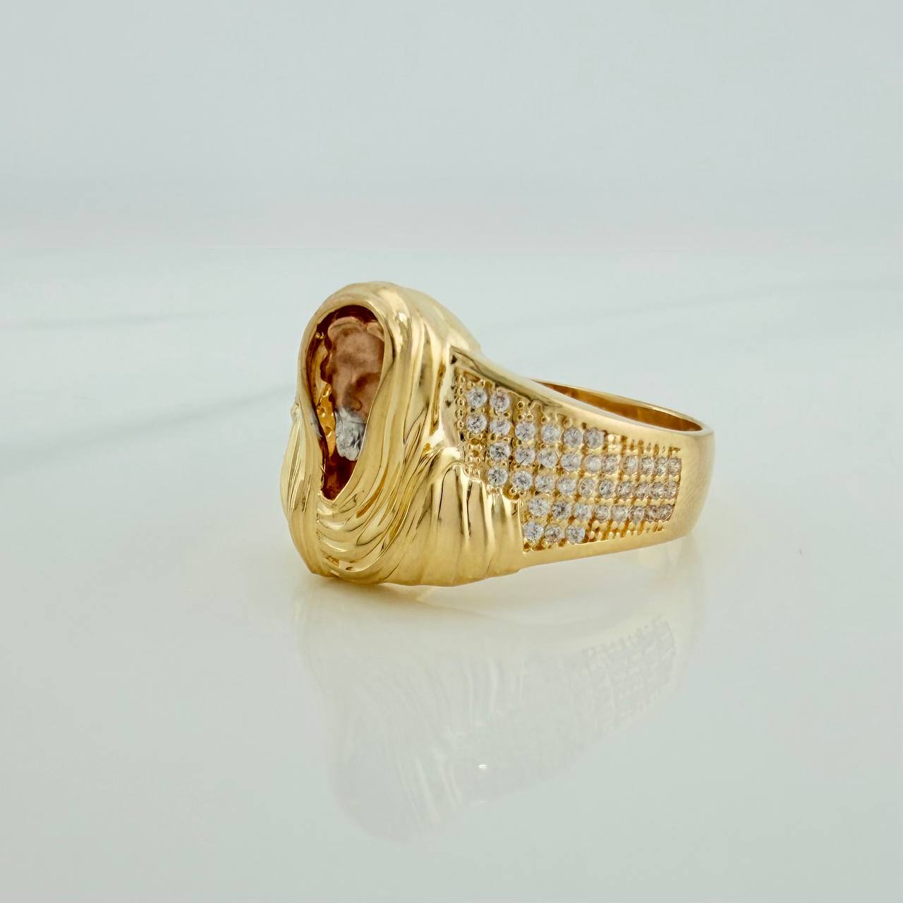 Anillo Rostro De Cristo 8.2gr / T11 1/4 / Tres Oros  18K $
