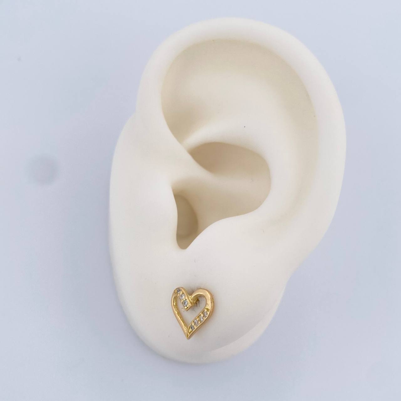 Topos Corazón 0.95gr / 8.4mm Oro Amarillo 18K %