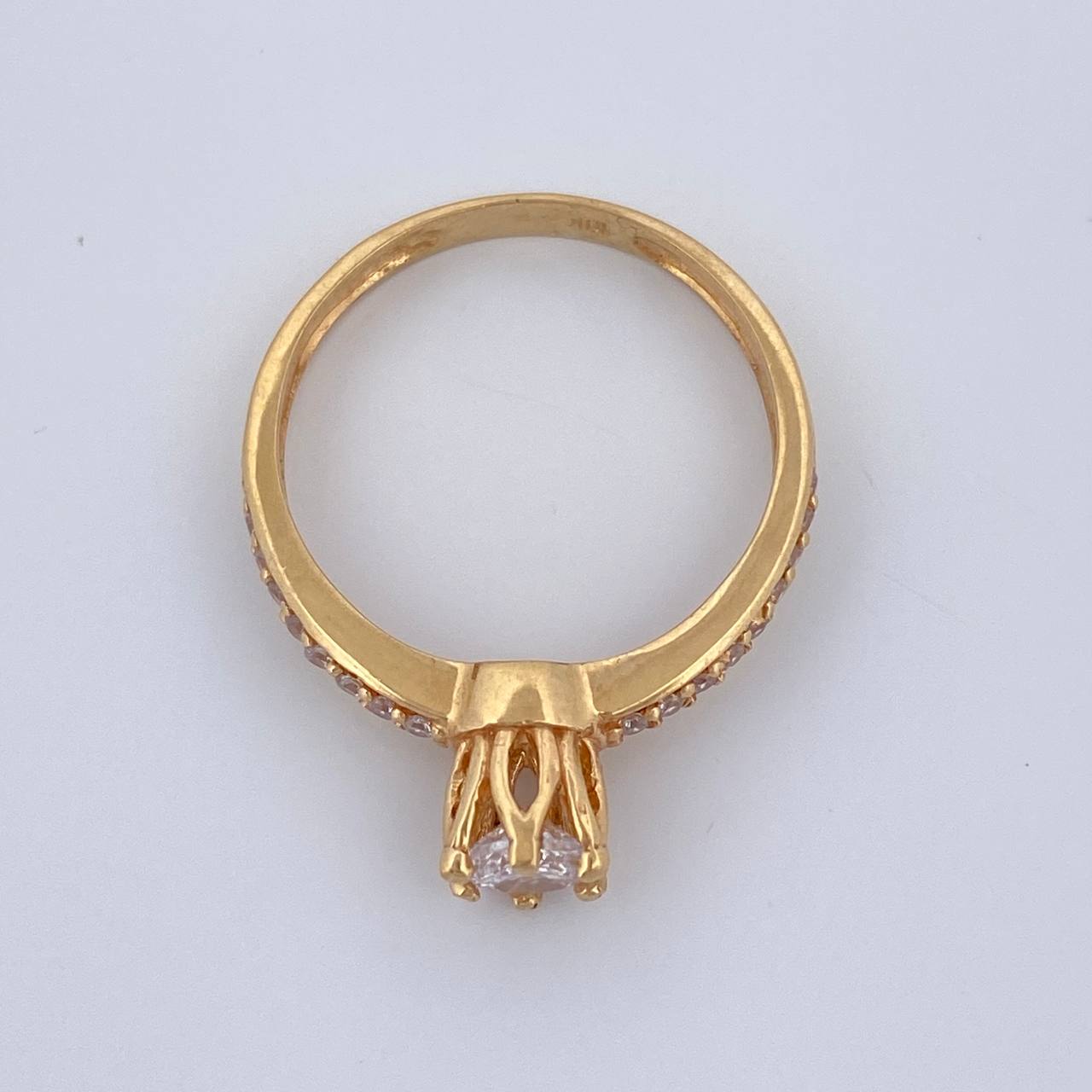 Anillo Solitario Churumbela 2.7gr / T6 1/2 / Oro Amarillo 18K %