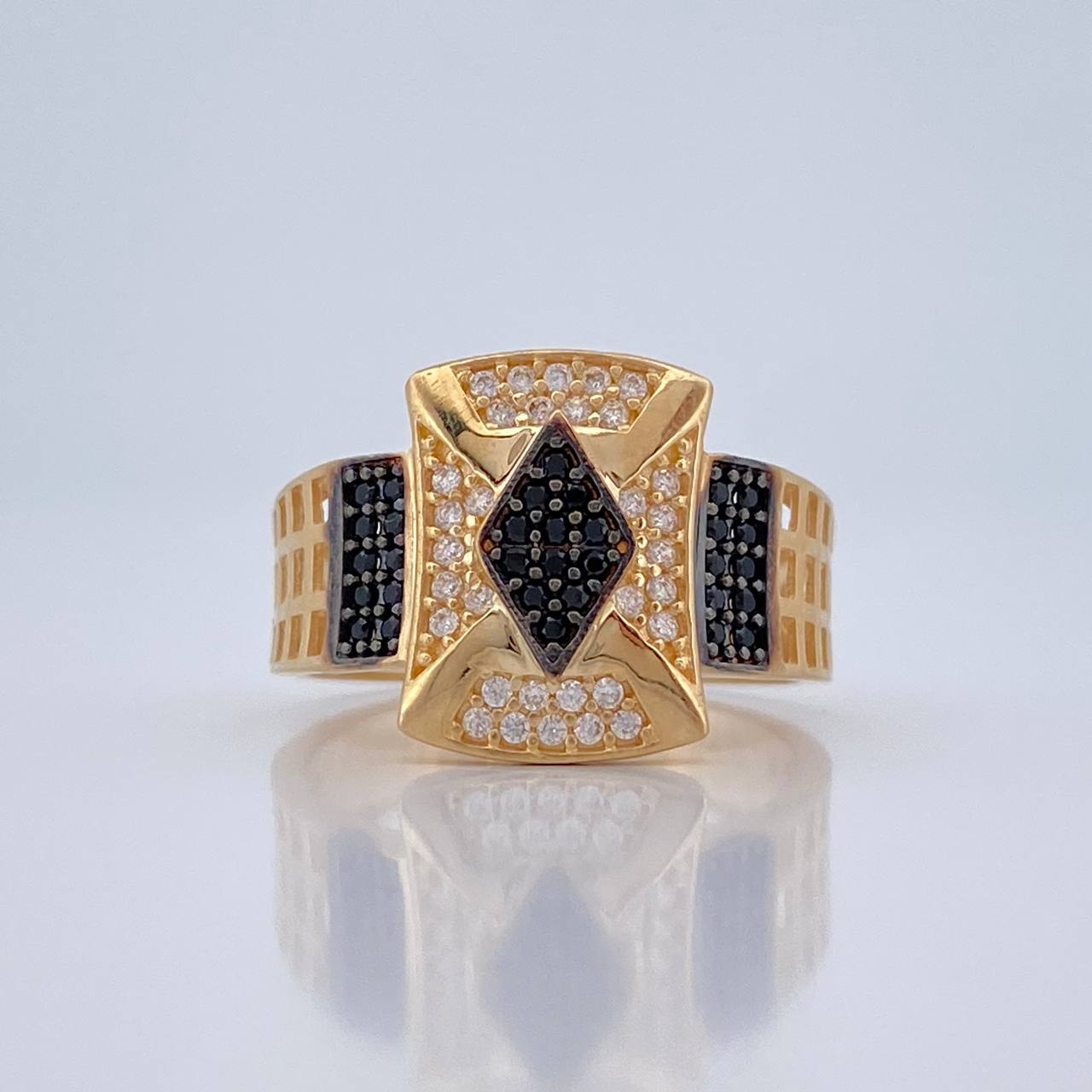Anillo Sello Rombo 3.9gr / T6 3/4 / Dos Oros Negro Amarillo 18K %
