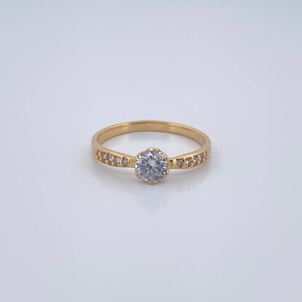 Anillo Solitario Churumbela 2.05gr / T7 1/4 / Oro Amarillo 18K &