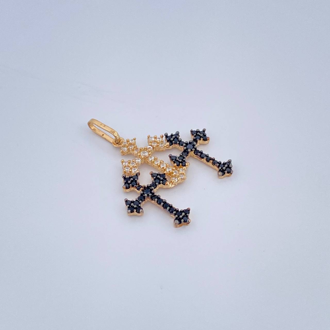 Dije Trio Cruces 1.5gr / 1 in / Dos Oros Negro Amarillo 18K &