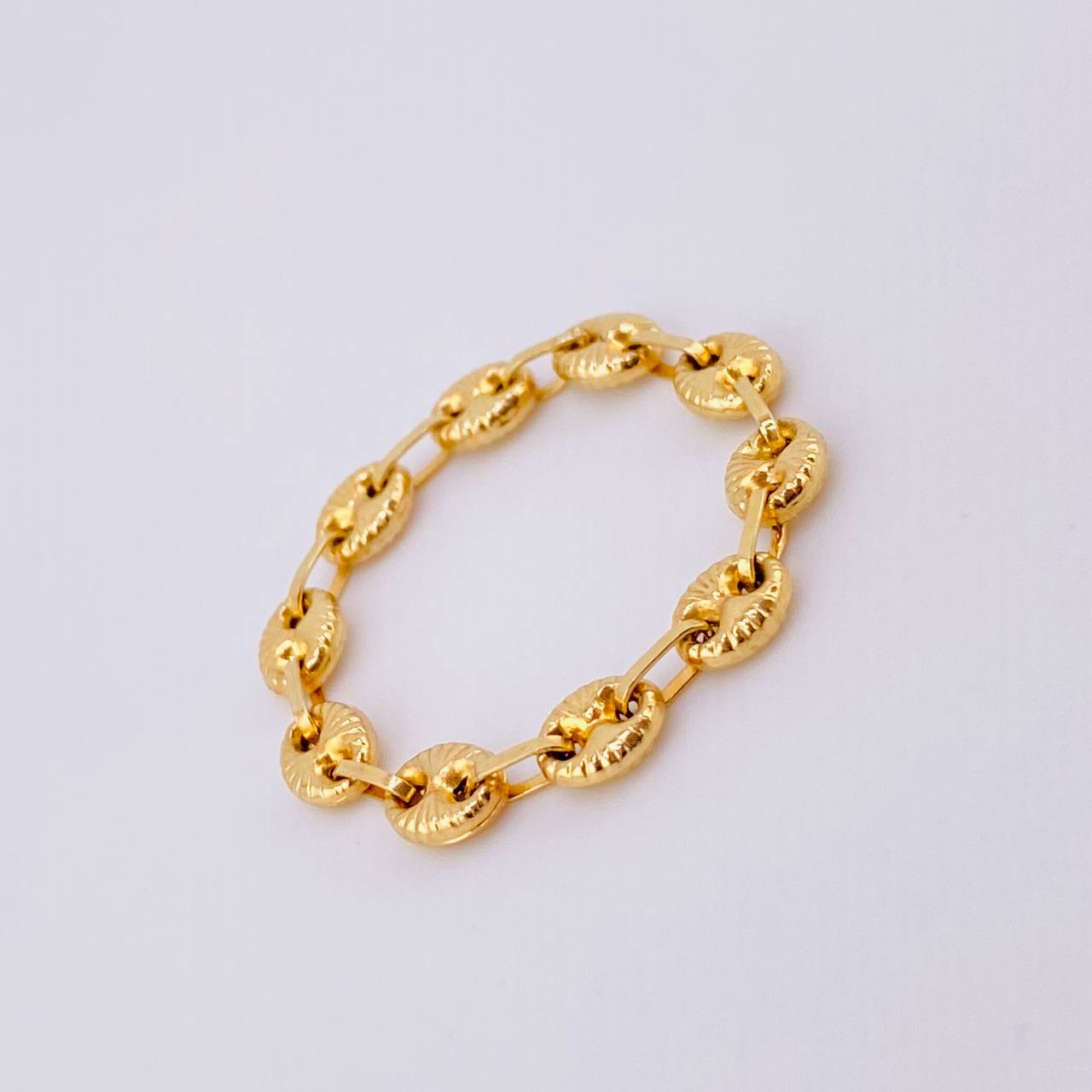 Anillo Gc Diamantado 0.85gr / T9 3/4 - T10 / 4mm Oro Amarillo 18K *