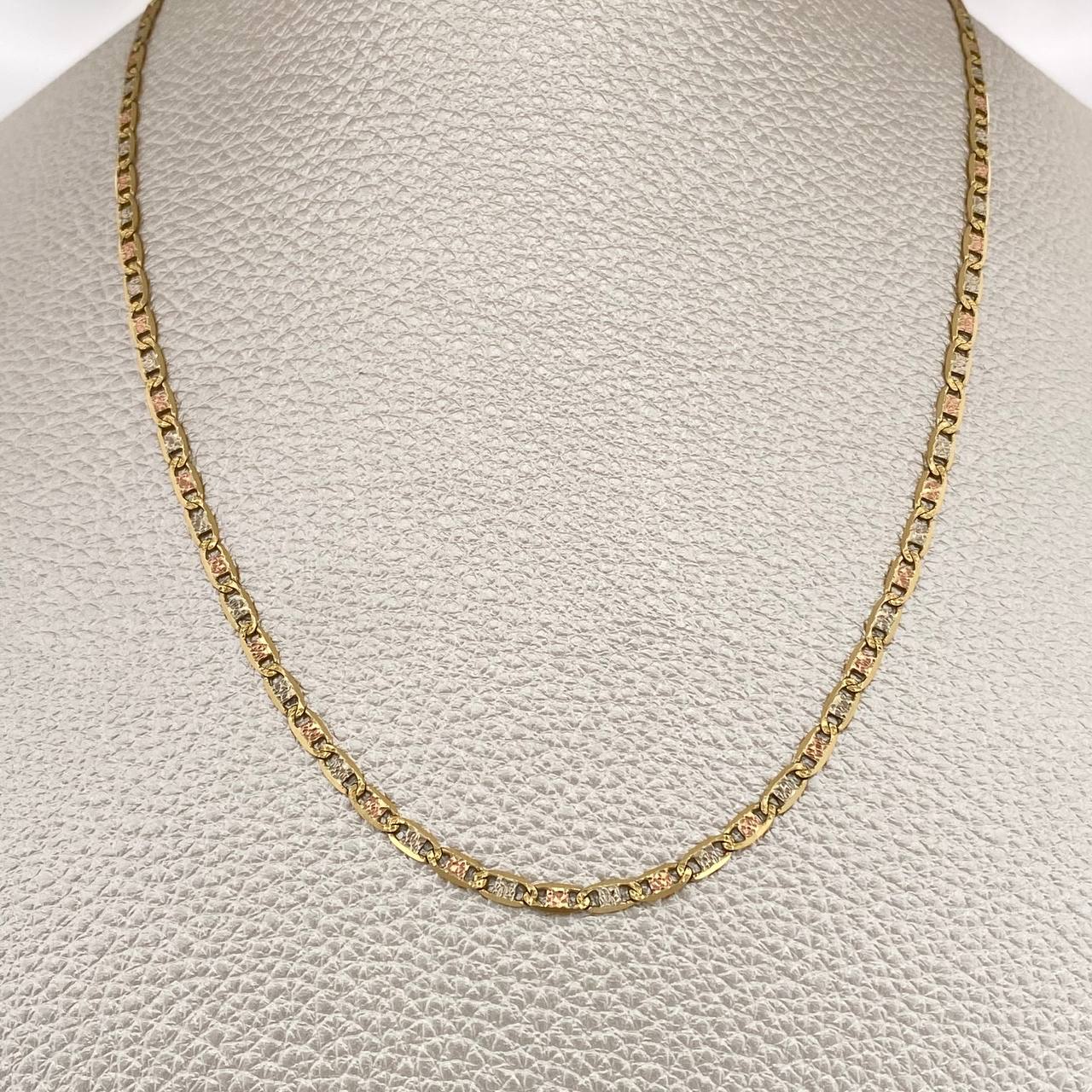 Cadena Escalera Plana 7.25gr / 23 3/4 in / 2.4mm Tres Oros +3 18K %