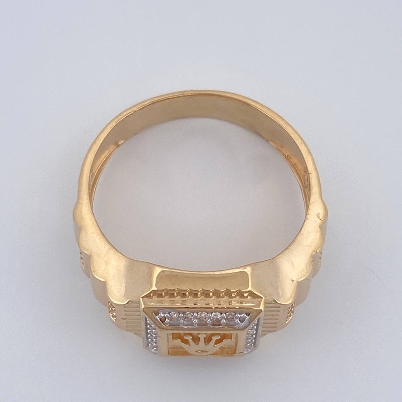 Anillo Sello Corona 6.7gr / T10 1/4 / Dos Oros Amarillo Blanco 18K %