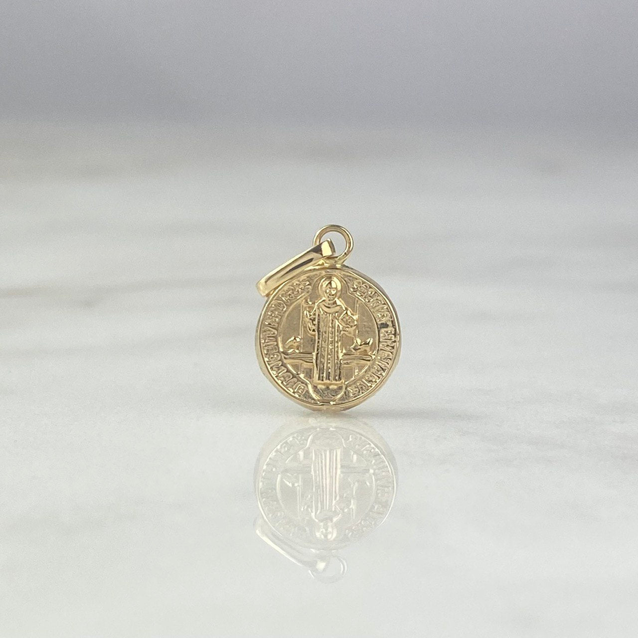 Pendant San Benito 1.4gr / 2.5cm / Yellow Gold Stamped