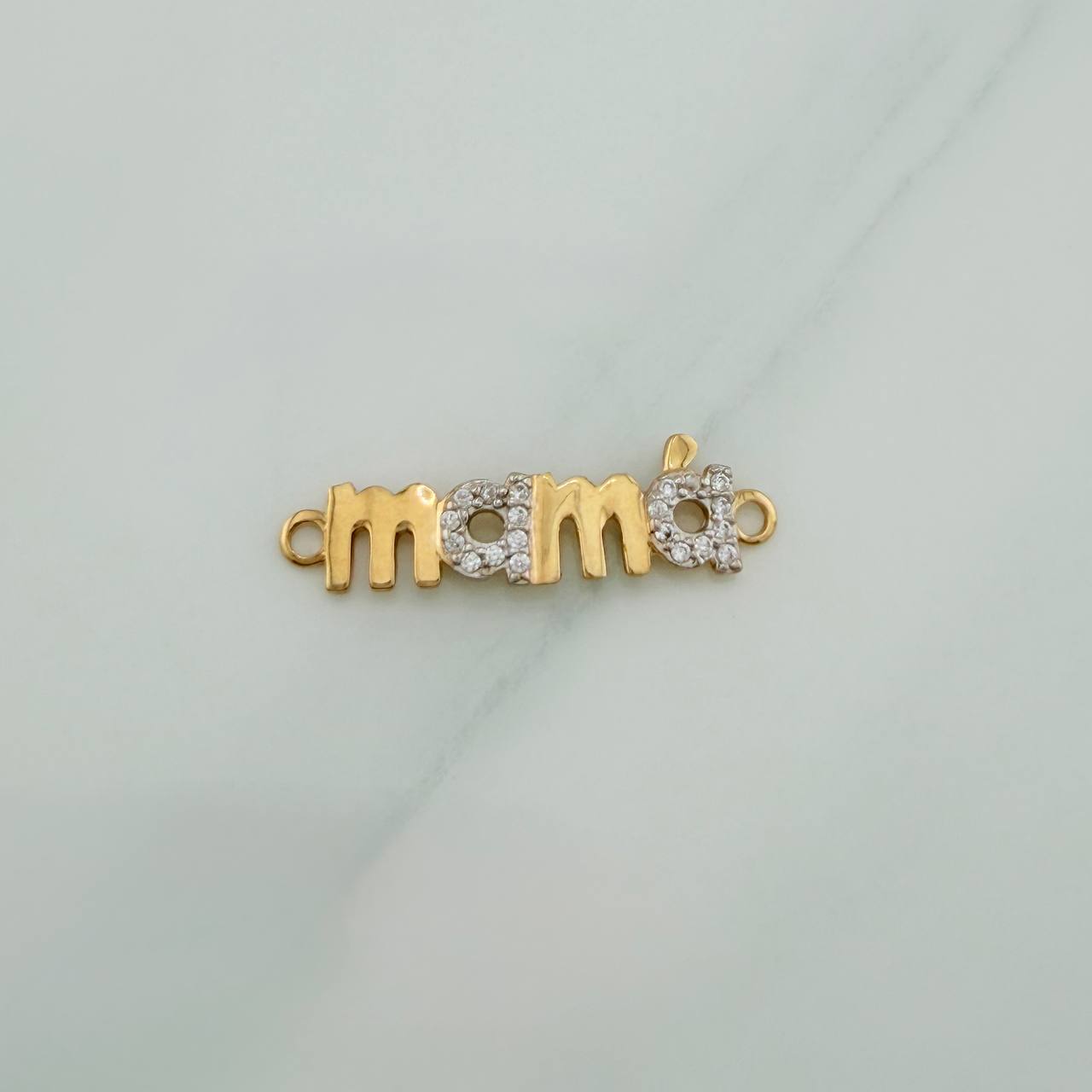 Charm Mom 1.05gr / 1 in / 18K Yellow White Gold %