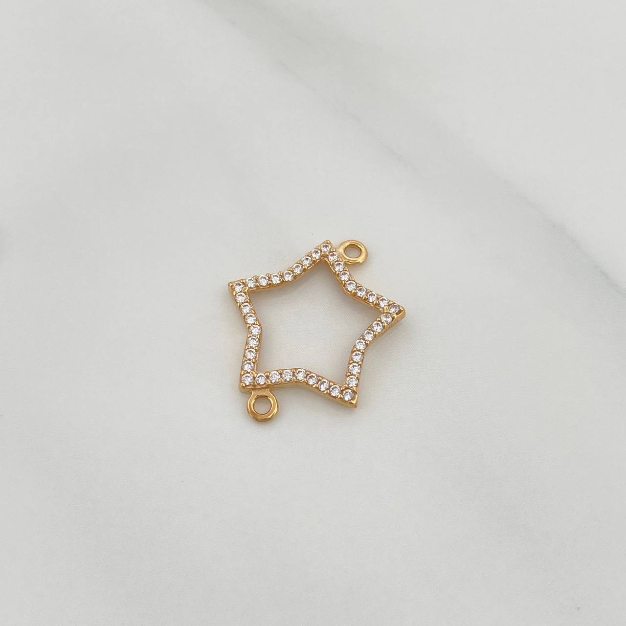 Charm Star Silhouette 0.9gr / 3/4 in / 18K Yellow Gold %