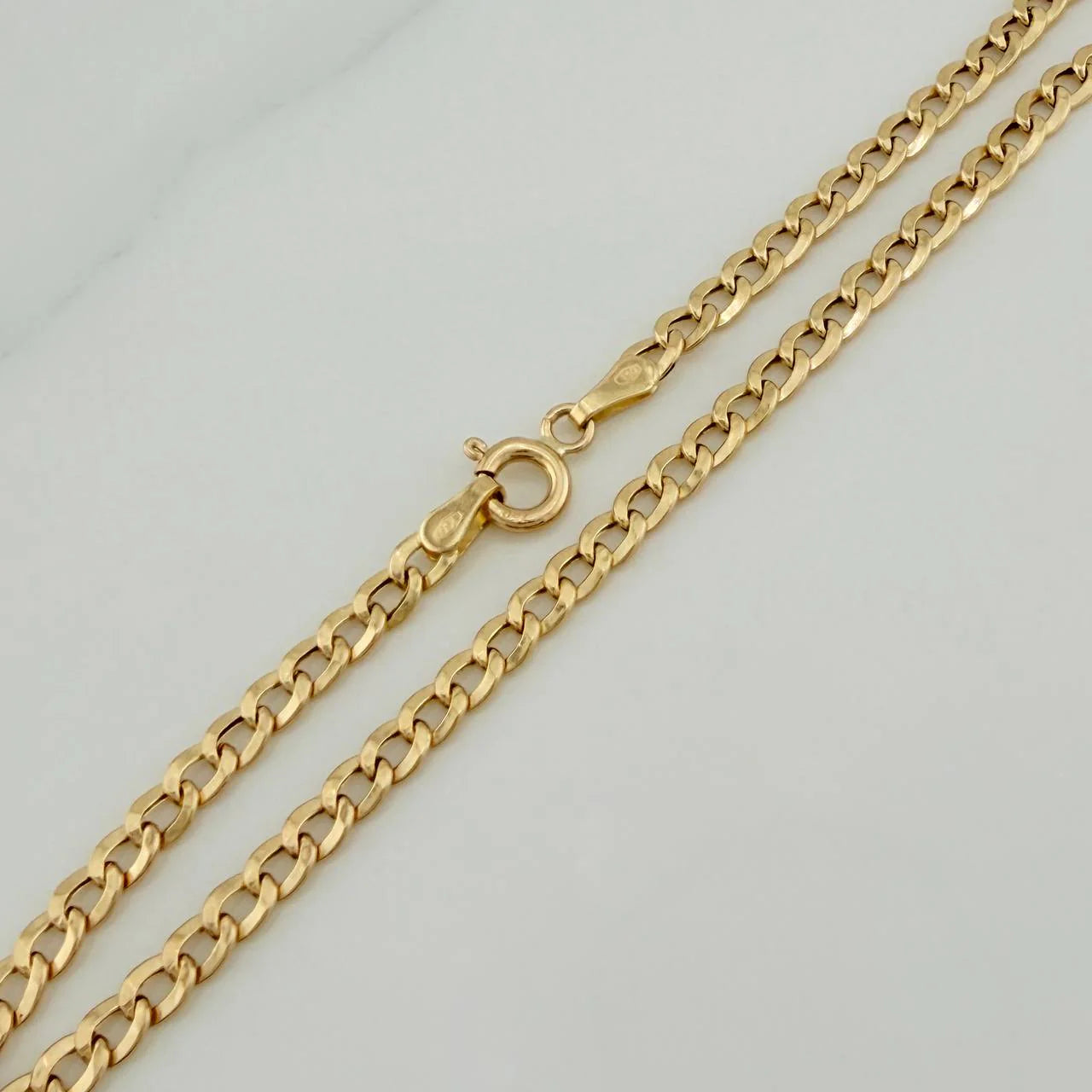 Pulso Cubano 1.75 g / 8 1/4 in / 3 mm Oro Amarillo 18K