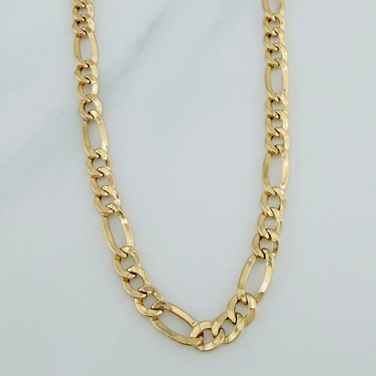 Cadena Figaro 7.5gr / 28 1/4 in / 4.14mm Oro Amarillo +1 18K $