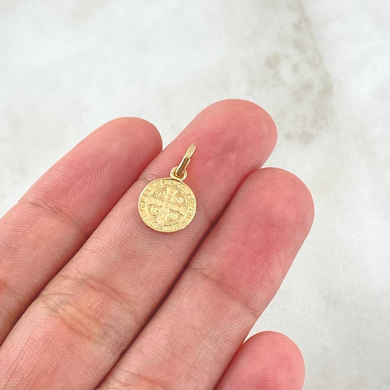 Pendant San Benito 0.9gr / 1.6cm (0.6in) / 18K Yellow Gold *