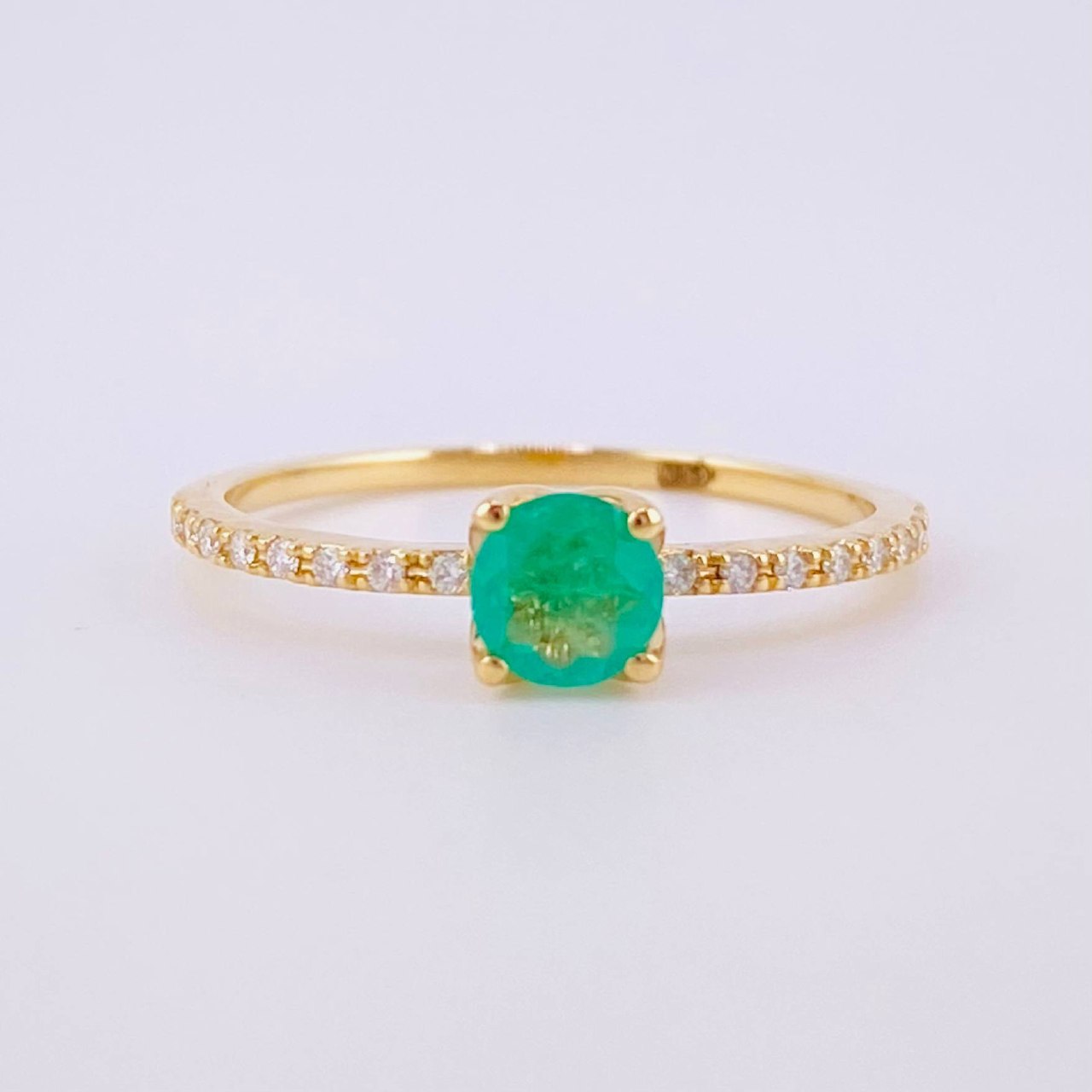 Solitaire Ring Dense Four Prongs Diamonds 8pts Emerald 40pts 1.7g / T7 1/2 Yellow Gold 18K