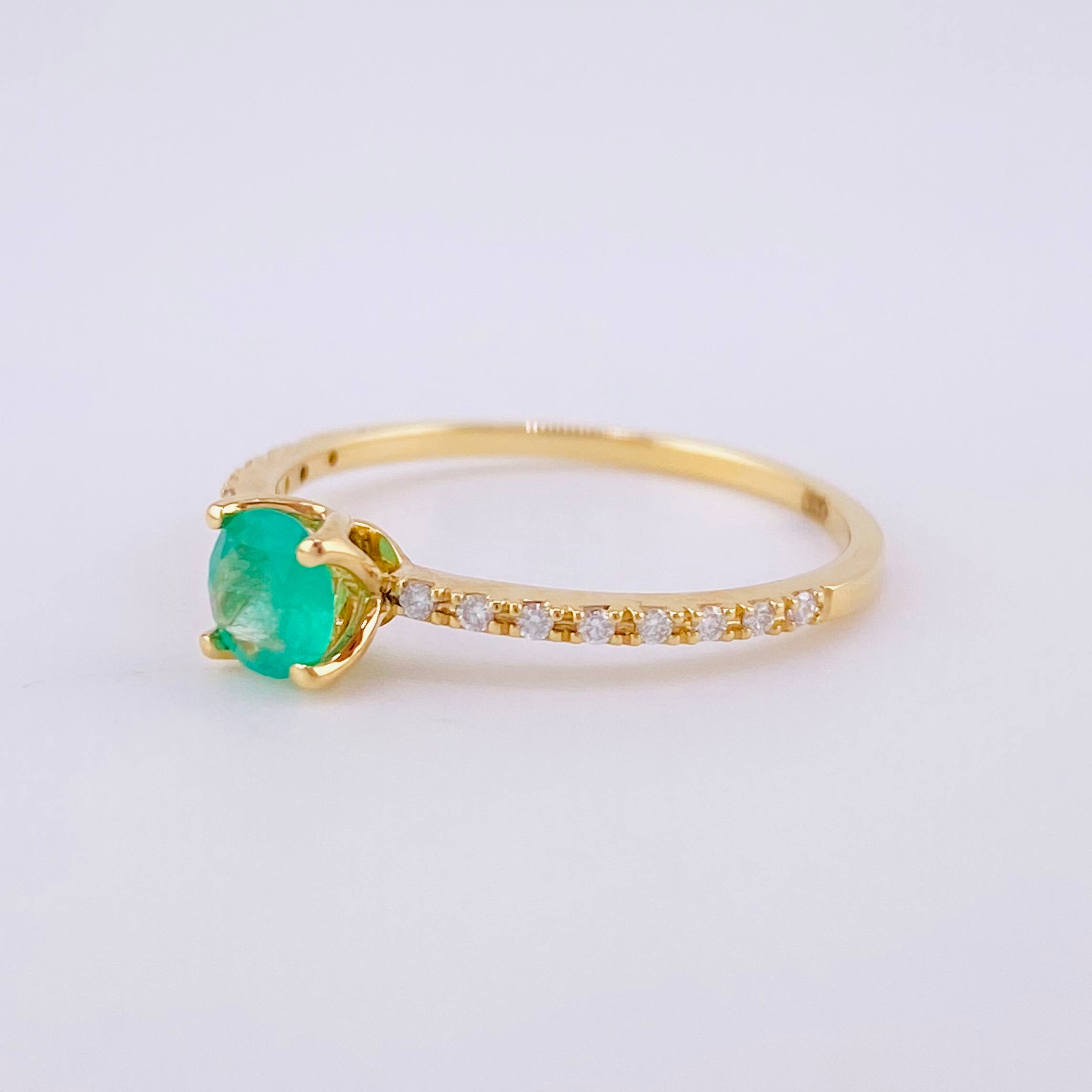 Solitaire Ring Dense Four Prongs Diamonds 8pts Emerald 40pts 1.65g / T6 1/2 Yellow Gold 18K
