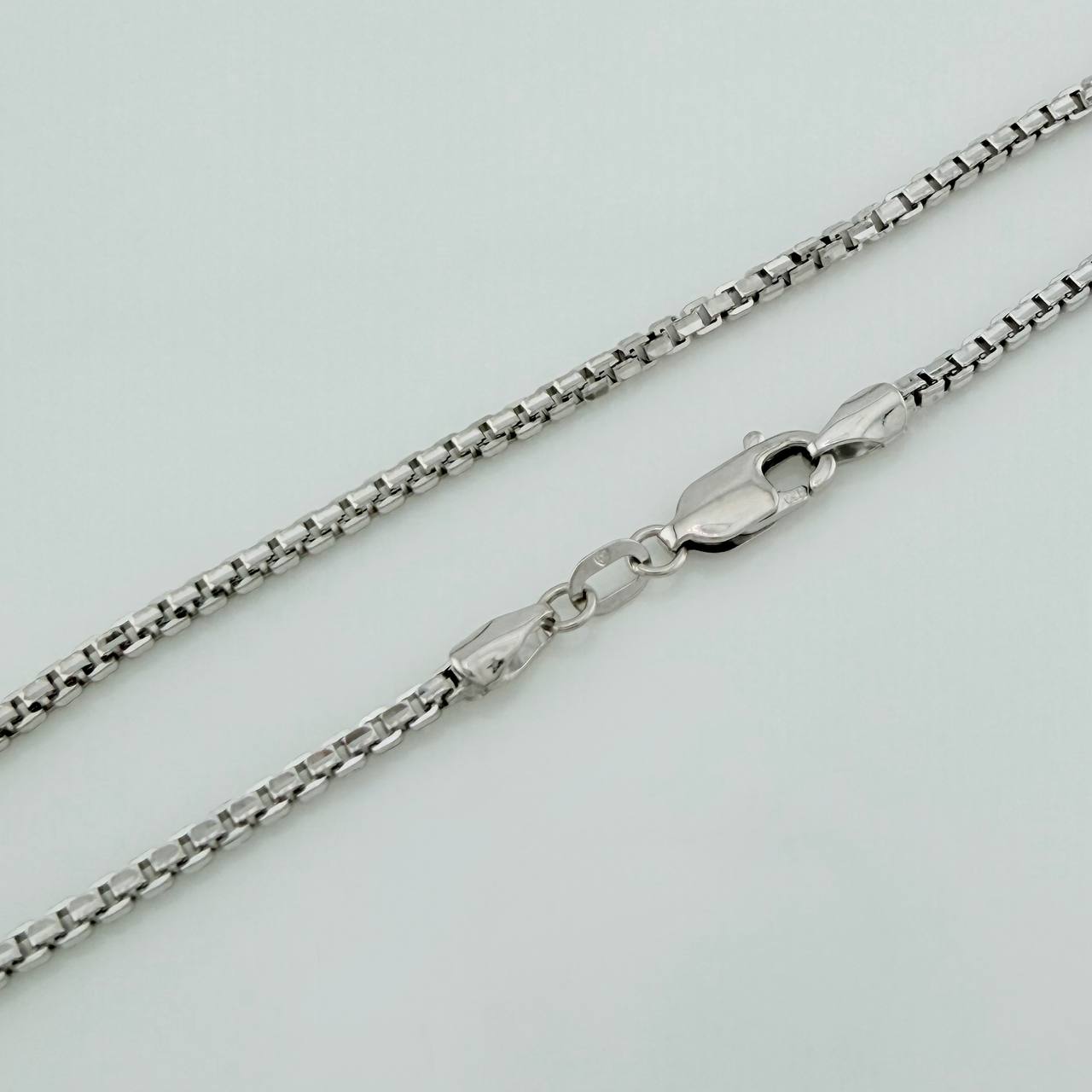 Cadena Veneciana 14.25gr / 23 1/2 in / 2mm Oro Blanco +3 18K $