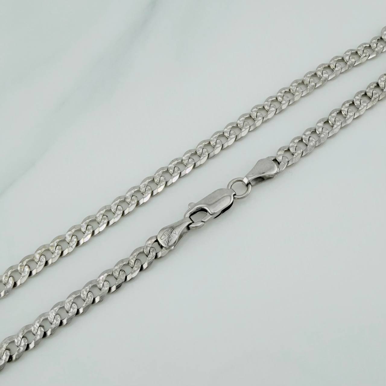 Cadena Cubana 17.8gr / 20 in / 4.4mm Oro Blanco +1 18K $